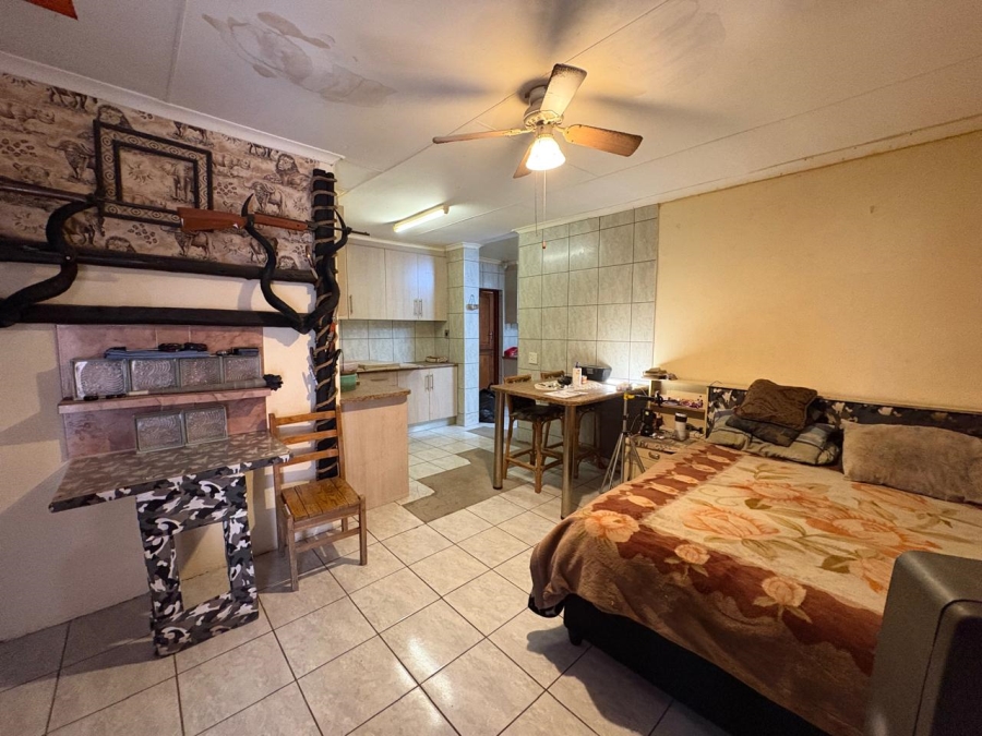 6 Bedroom Property for Sale in Dagbreek Free State